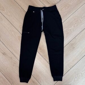 Figs Black Zamora Joggers with Gray Drawstring